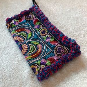 HANDMADE CLUTCH BAG